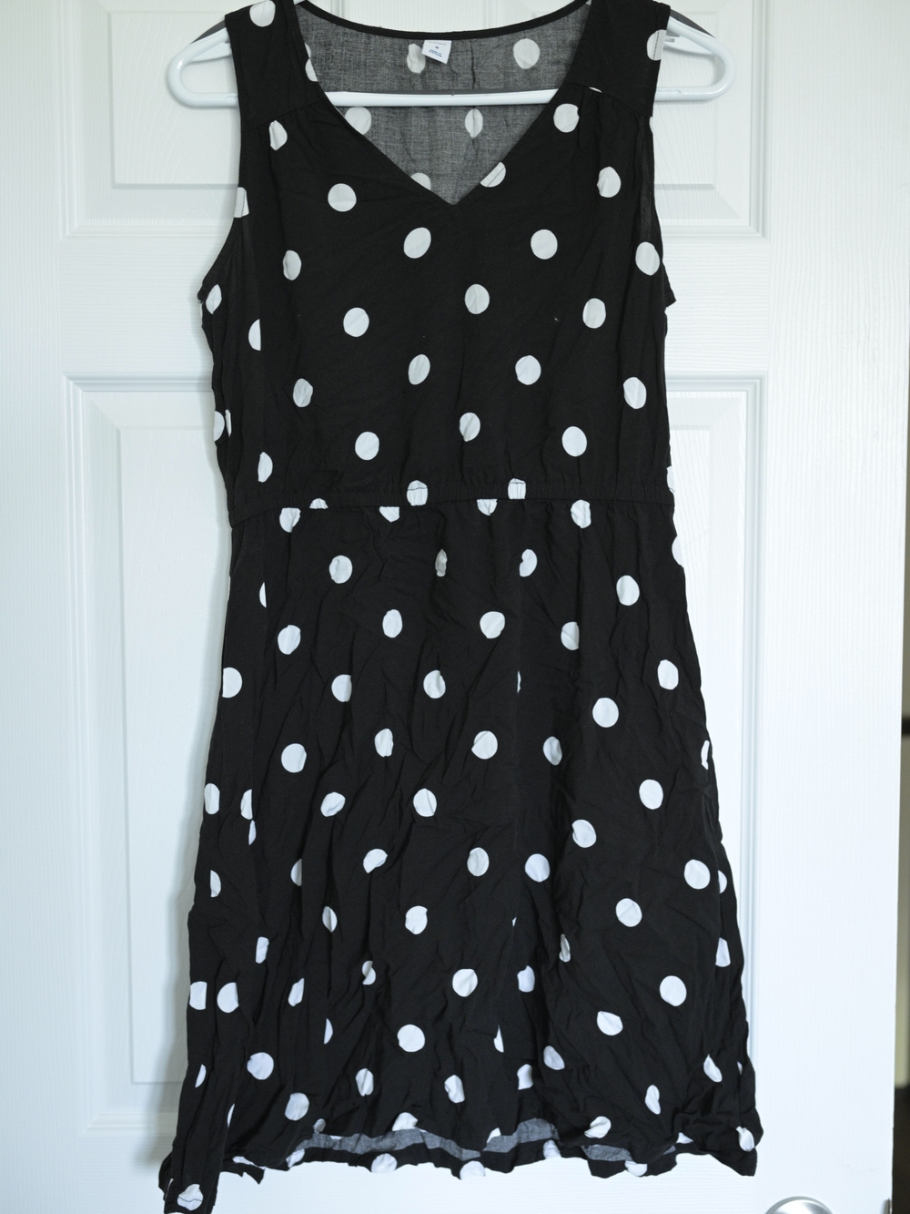 Old Navy Black and White Polka Dot Sleeveless Dress